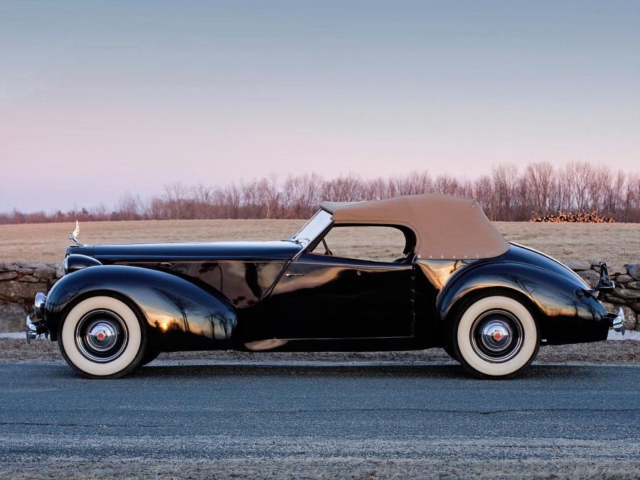  Packard Eight Convertible Victoria by Darrin 1938 года  (фото 16 из 17)